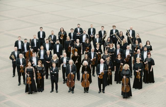 LNSO UN KORIS “LATVIJA” UZSTĀJAS FRANCIJĀ.  BERLIOZA FESTIVĀLS. CARMINA BURANA.